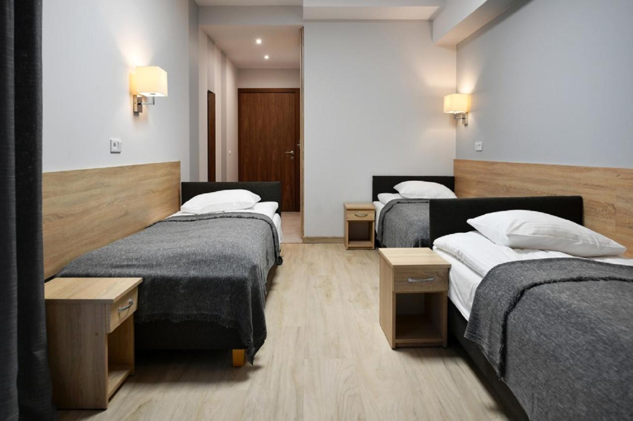 Bed and Breakfast Fotex à Ząbki Extérieur photo
