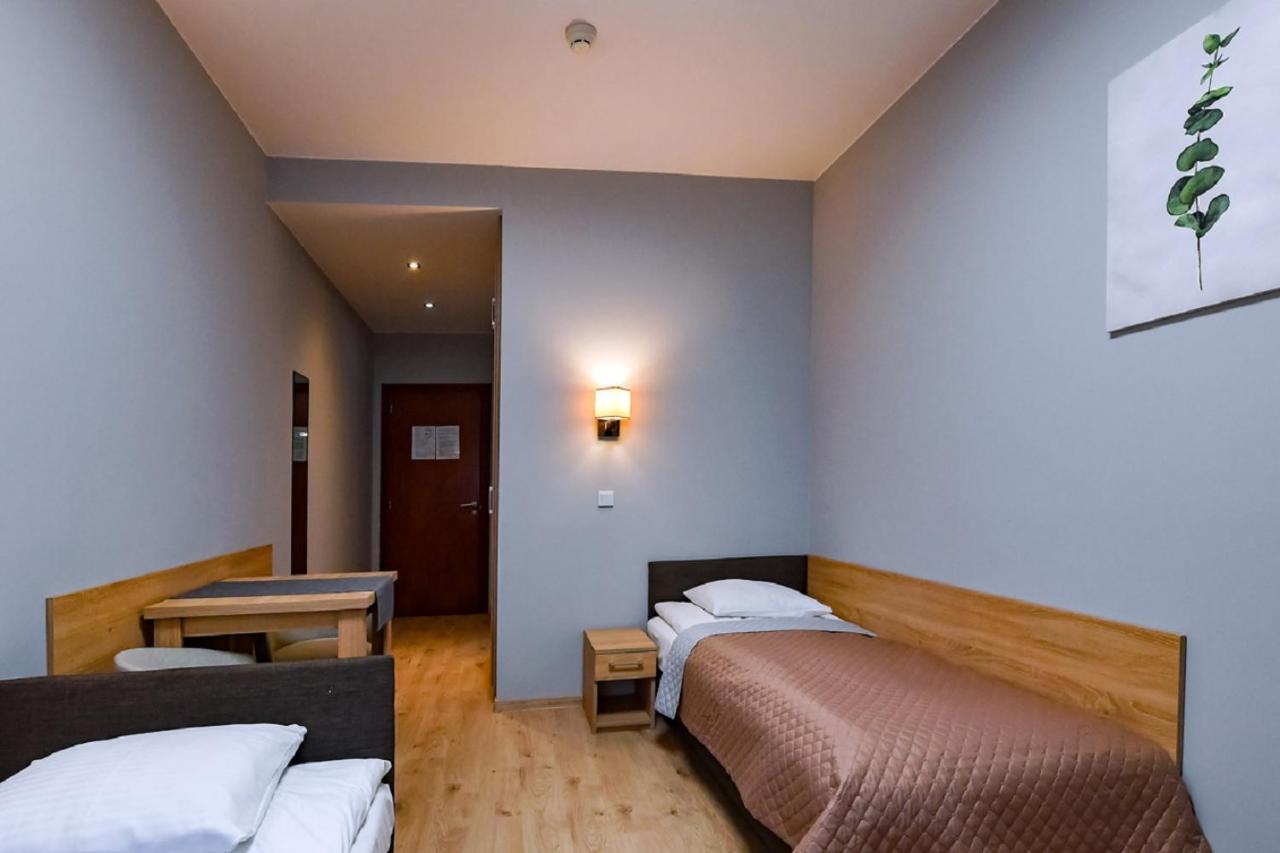 Bed and Breakfast Fotex à Ząbki Extérieur photo